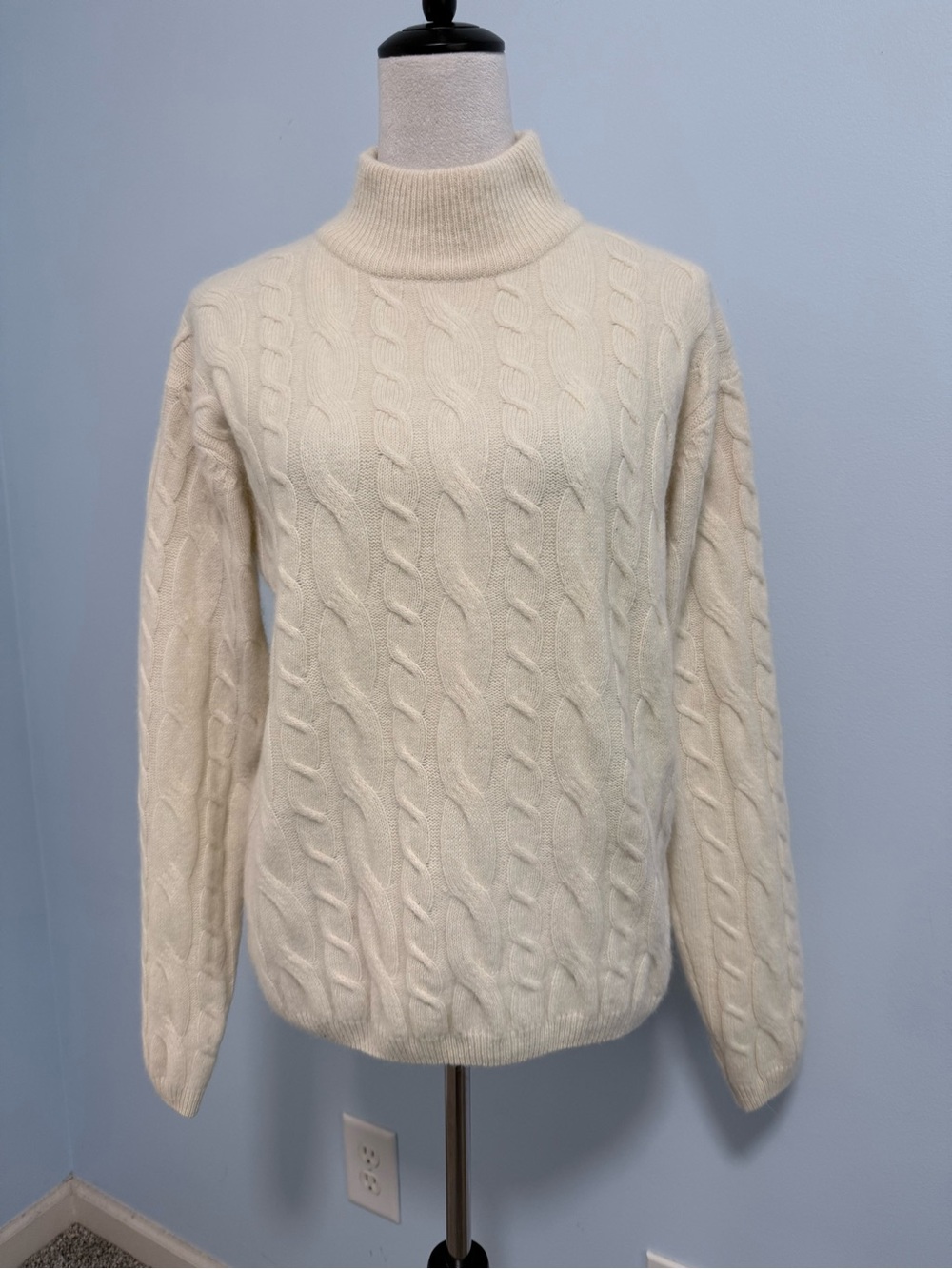 Vintage Dressbarn Cable Knit Turtleneck Sweater Lambswool Angora Rabbit Hair L